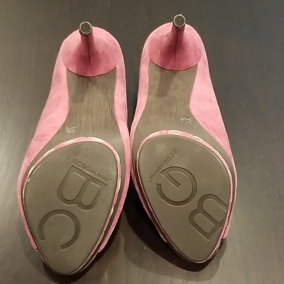 BCBGeneration womans size 8.5M heel - Picture 6 of 16